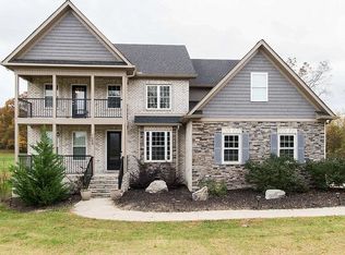 1688 Newport Pl, La Vergne, TN 37086