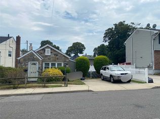 459 Louis Ave, South Floral Park, NY 11001