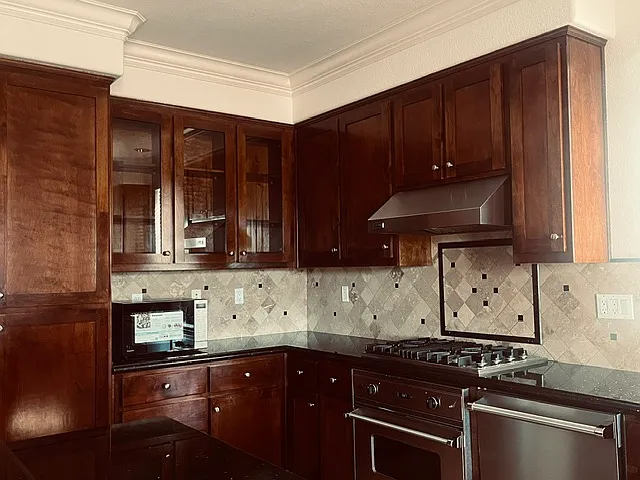 2391 Fernwood Ln — Photo 18