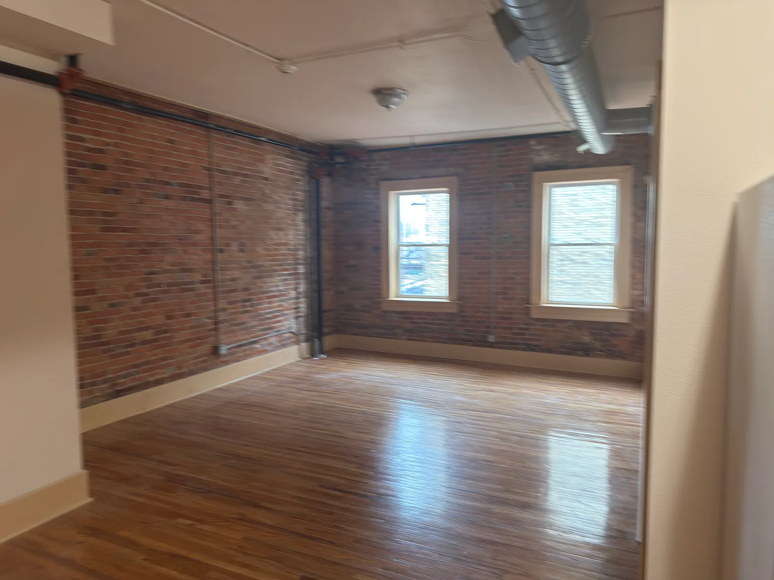 1 bed, 600 sqft, $1,000 — Photo 1