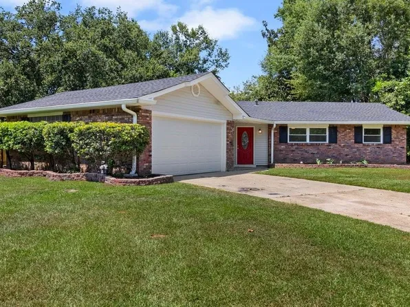 1314 Sunset Dr, Slidell, LA 70460