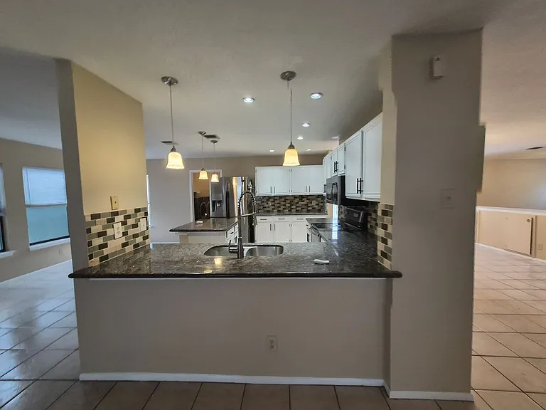 7314 Justino Trl — Photo 13