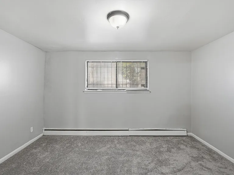 Fernrock Apartments — Photo 5
