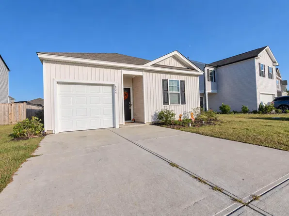 824 Lilyford Ln, Summerville, SC 29486