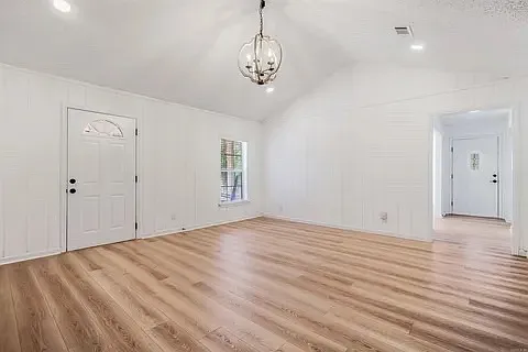 13818 Saddle Wood Dr — Photo 7