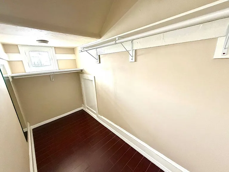 925 Apgar St — Photo 14