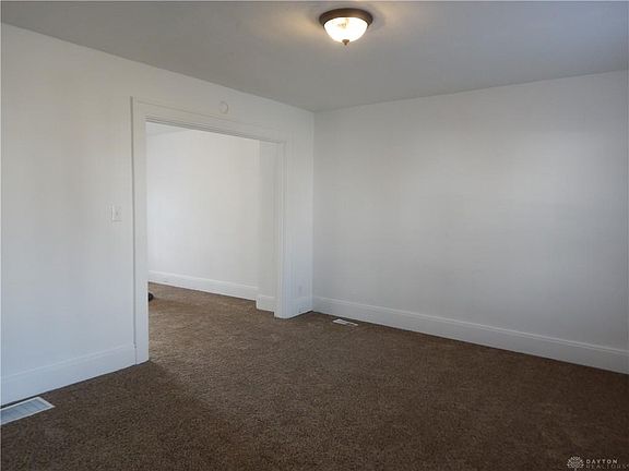 2nd image of 2302 S Dixie Dr