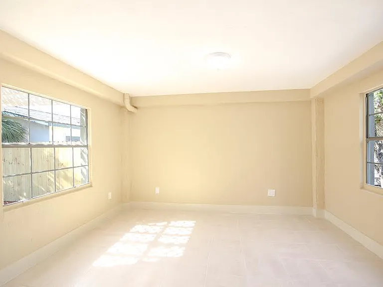 410 Franklin Rd — Photo 8