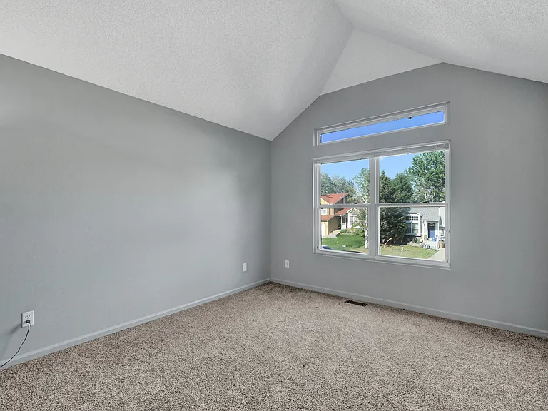 4440 Bramble Ln — Photo 17