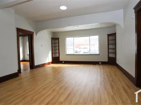 5611 Fleet Ave, Cleveland, OH 44105