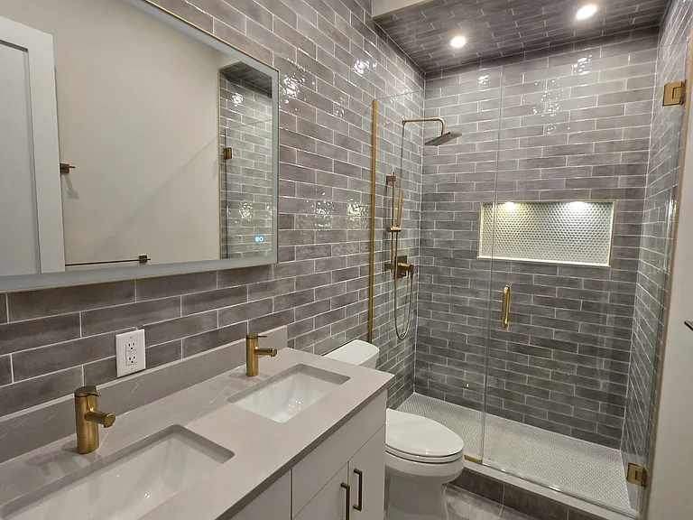 29 Clinton Ave #2 — Photo 5