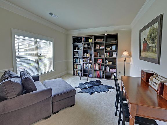 3rd image of 1636 Waterchase Dr