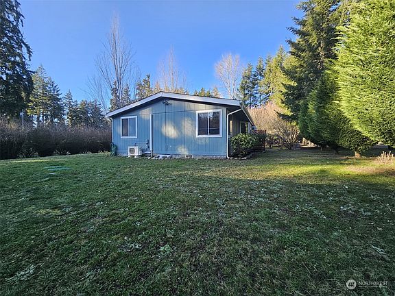 2nd image of 16945 Kalmia Court SE