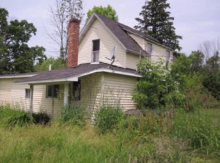74581 24th Ave, South Haven, MI 49090