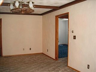 4th image of 3768 West Dr