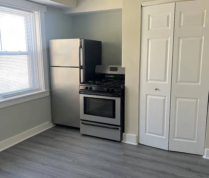 4102 Eastern Ave #6 — Photo 4