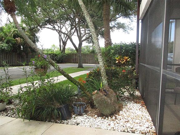 2nd image of 6531 SE Federal Hwy APT H102