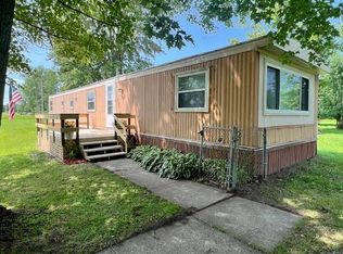 3525 E Shearer Rd, Midland, MI 48642