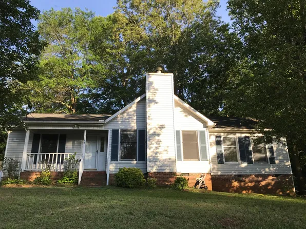 4448 Huntington Dr, Gastonia, NC 28056