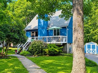 117 Park Ridge Dr, Milford, PA 18337
