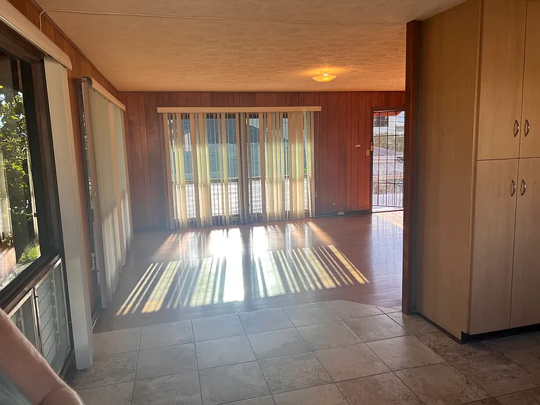 1448 Keeaumoku St — Photo 4