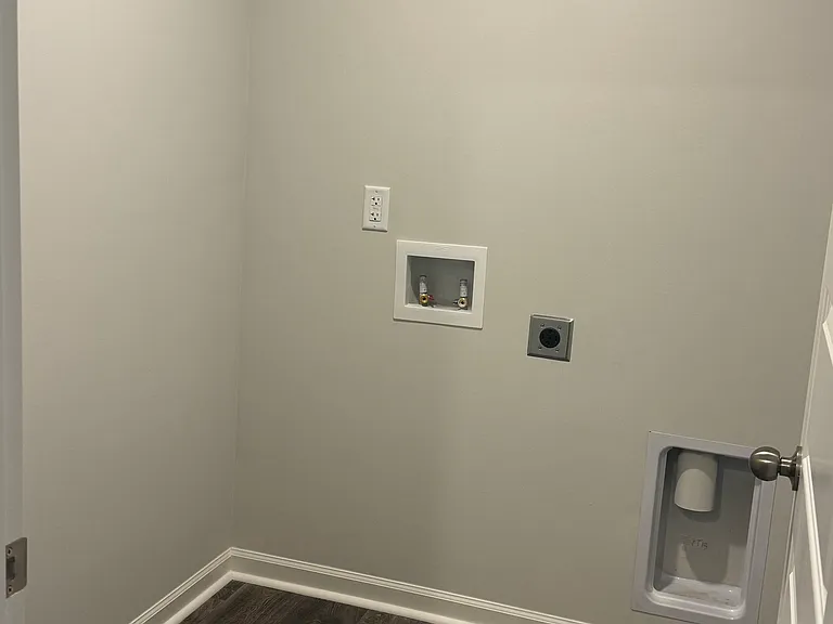 442 Ladyfish Loop — Photo 8