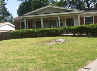 3500 Brookstone Dr, Florissant, MO 63033
