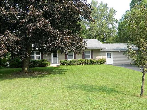2nd image of 6190 Doe Haven Dr