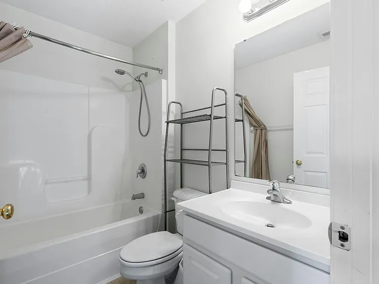 3510 King Edward Way — Photo 20