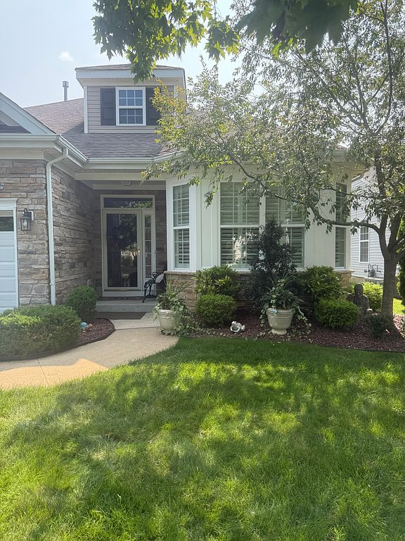 79 Crescent Way - Property Image
