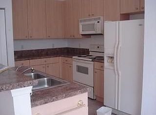 2nd image of 5856 Sunberry Cir