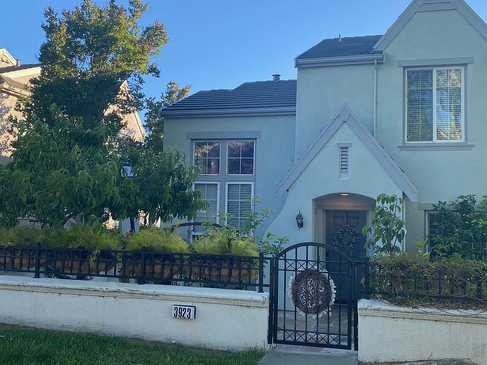 1st image of 3923 Mosher Dr