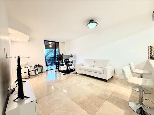 15405 Miami Lakeway N #207 Photo 1