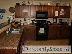 3rd image of 530 S Jordan Way