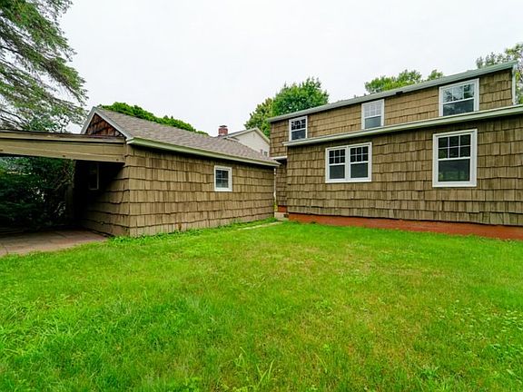 2nd image of 2314 Oakwood Blvd