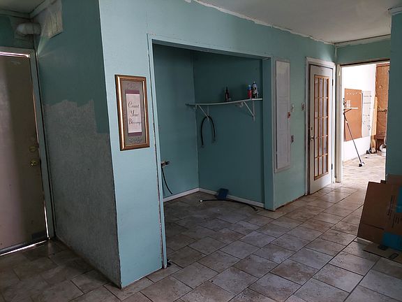 4th image of 422 Griggs Ave