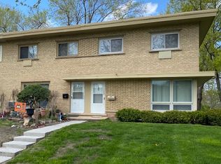 1200 N Wheeling Rd, Mount Prospect, IL 60056