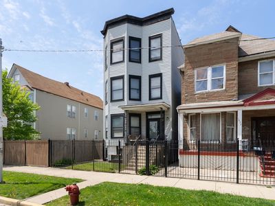 1630 N Avers Ave, Chicago, IL, 60647