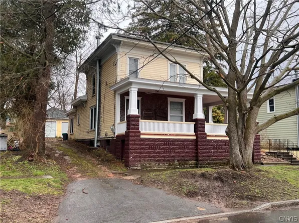 259 W 5th St S, Fulton, NY 13069