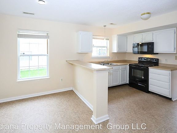 3rd image of 4048 Orchard Valley Ln