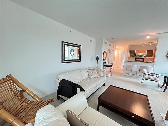 2nd image of 100 NE 6th St Unit 307