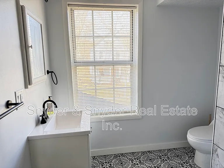 143 Gale St — Photo 16