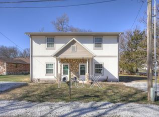 1003 Orchard St #1001, Carthage, MO 64836