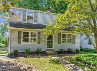 410 Krewson Ter, Willow Grove, PA 19090