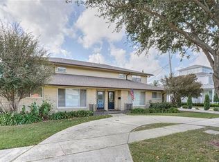 958 Allen Toussaint Blvd, New Orleans, LA 70124