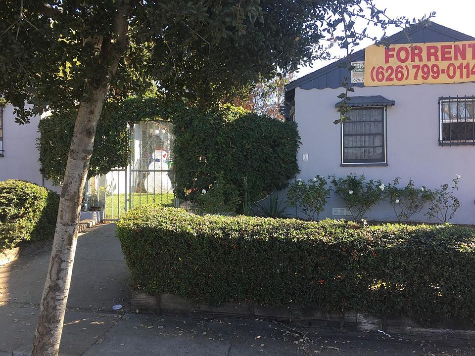 1st image of 2574 Fair Oaks Ave