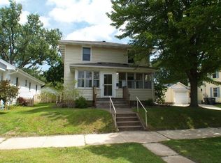 1237 19th St S, La Crosse, WI 54601
