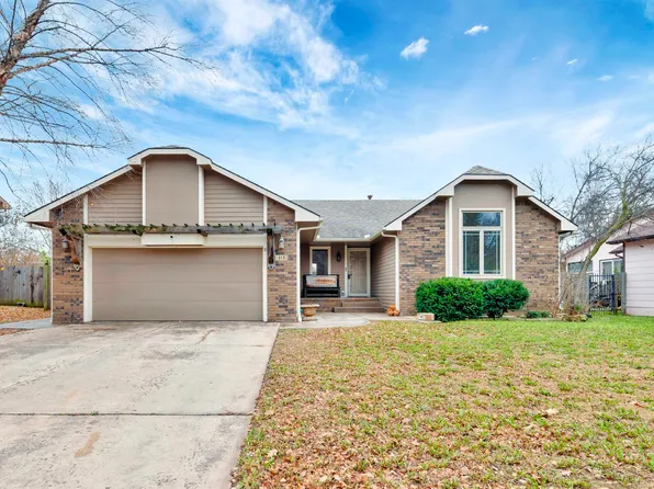 113 E Tall Tree Rd, Derby, KS 67037