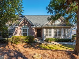 2406 Village Ln, Roswell, GA 30075