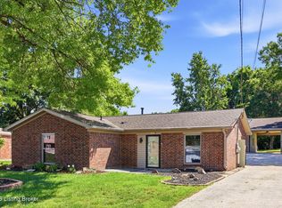 7807 Watering Pl, Louisville, KY 40291